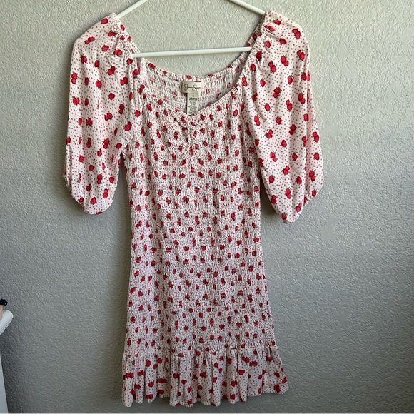 Jessica Simpson Strawberry dress - Picture 3 of 8